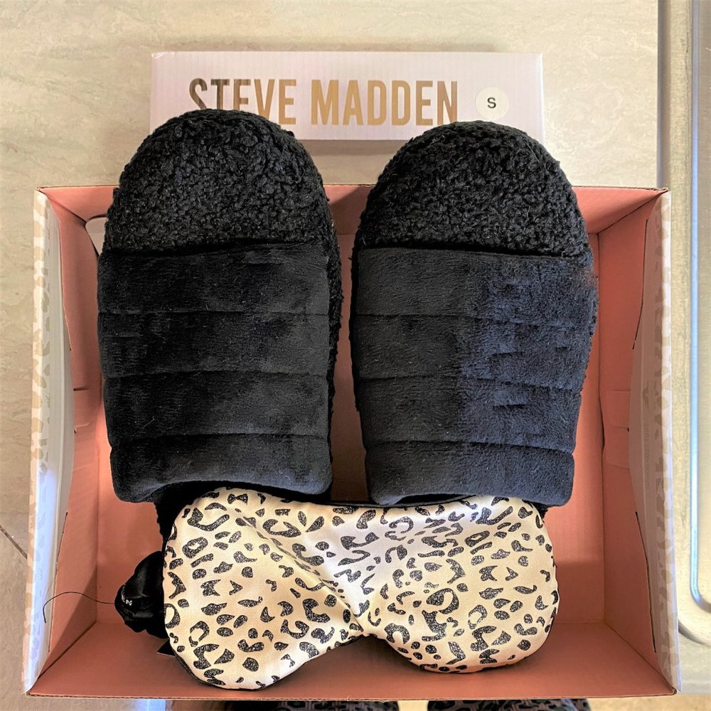 Steve Madden Eye Mask and Slippers NEW